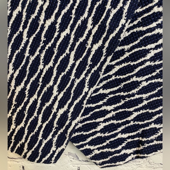 Loft petite. Blue and white layered skirt in XXSP - Picture 5 of 6